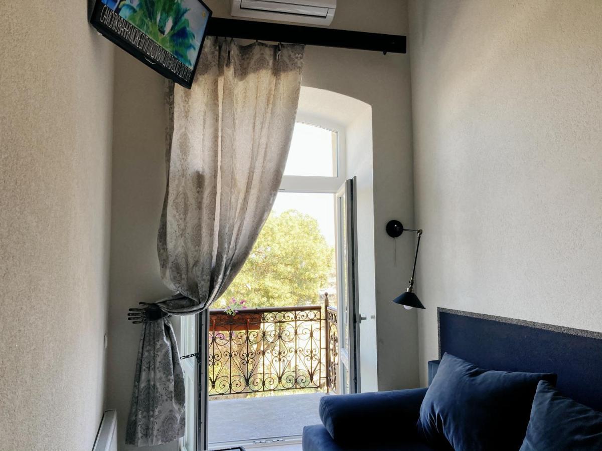 19 négyzetméteres stúdió Apartman 1 fürdőszobával Odessa Városközpont területén Kültér fotó